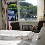 Casa de hóspedes Jaegerstieg 3*