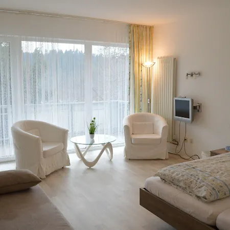 Jaegerstieg 3* باد غروند